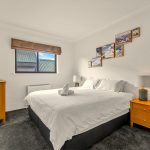 41 Snowski 181 Pic Charlie Brown